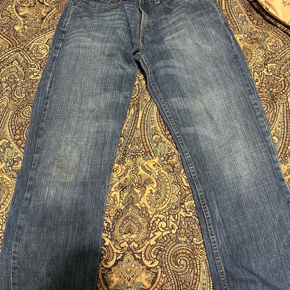 28x28 Levi’s Straight Jeans